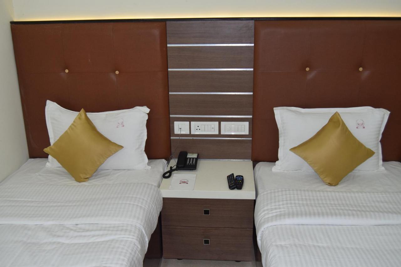 Thiviyam Airport Hotel Ченнаї Екстер'єр фото