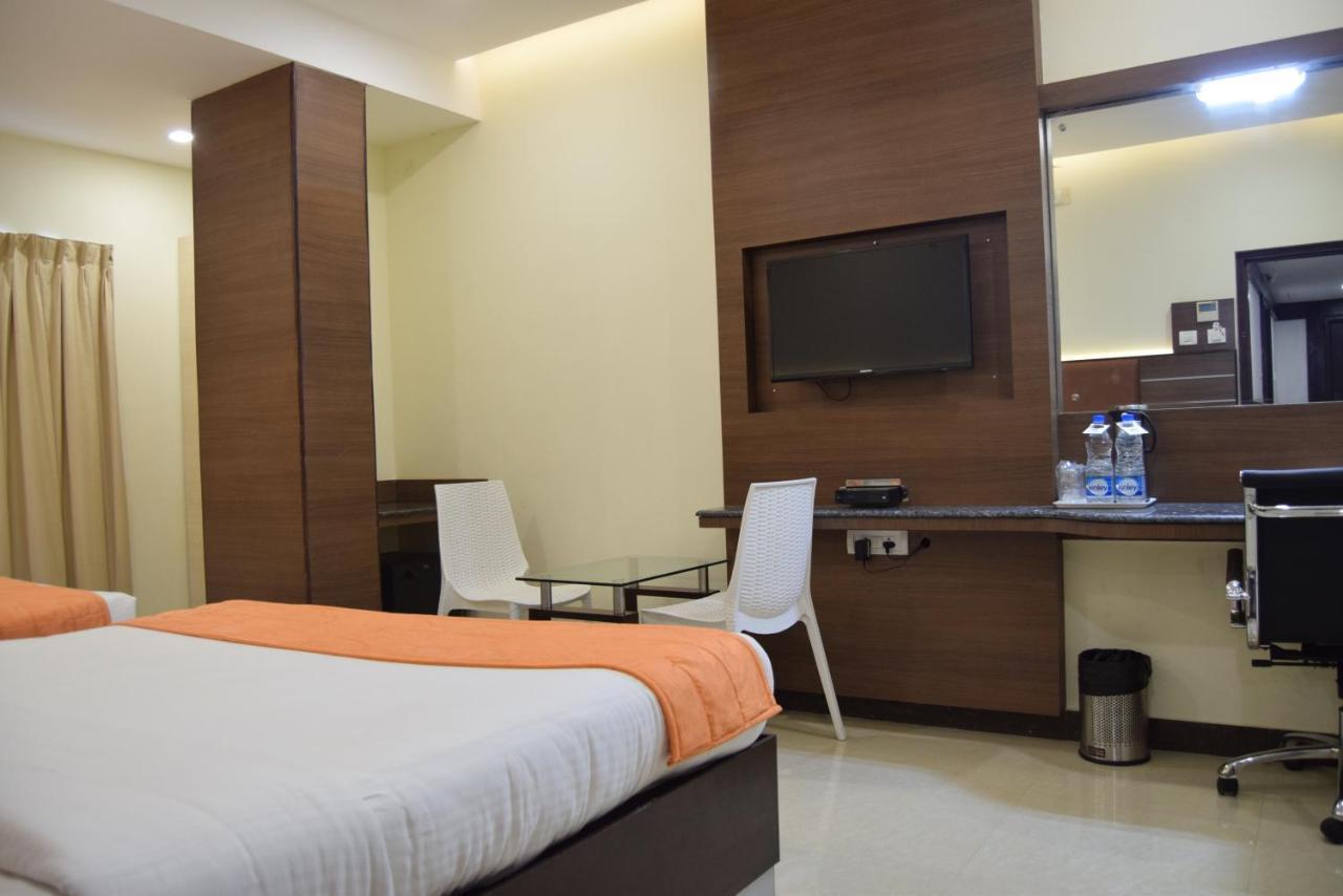 Thiviyam Airport Hotel Ченнаї Екстер'єр фото